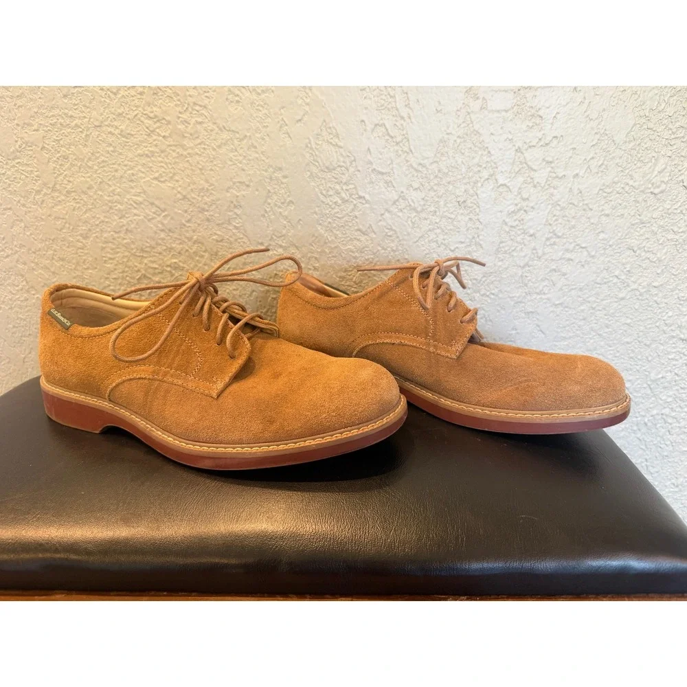 GH Bass and Co Mens Tan Suede Buck Derby Shoes Lace Up Classic Round Toe